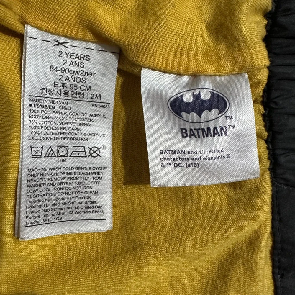 Baby Gap Batman Windbreaker Toddler 2T Black Yellow Excellent‎ DC Comics Jacket